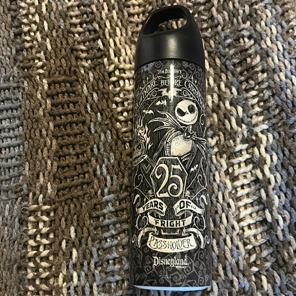 Nightmare Before Xmas Disney Passholder Mug